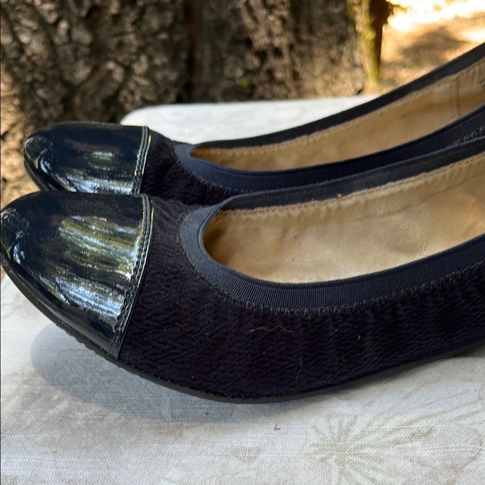 Croft & Barrow with Ortholite Dark Blue Ballet Flats with Patent Toe - Picture 8 of 12